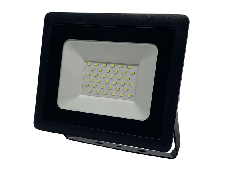 Prožektorius be judesio daviklio, tvirtinamas prie sienos Okko E011EI E011EI, 30 W, 2550 lm, 4000 °K, IP65, juoda sp.