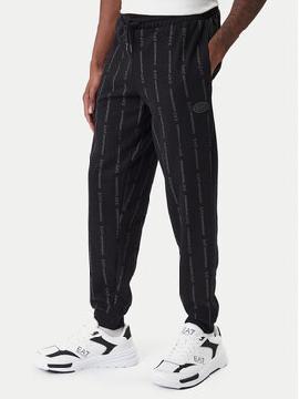 EA7 Emporio Armani Sportinės kelnės · Juoda · Regular Fit