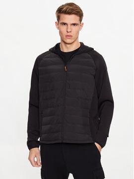 Wrangler Demisezoninė striukė · Juoda