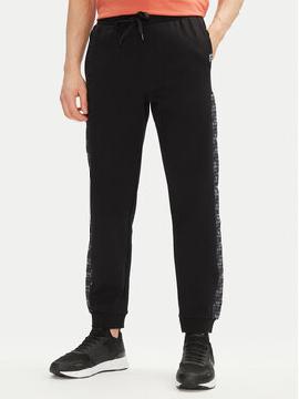EA7 Emporio Armani Sportinės kelnės · Juoda · Regular Fit