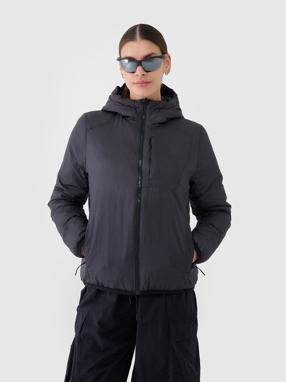 Moteriška dvipusė striukė su PrimaLoft kamšalu - pilka