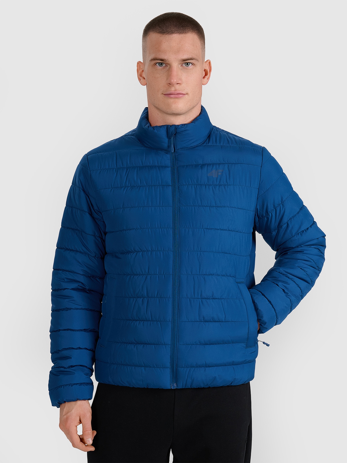 Vyriška striukė su sintetiniu kamšalu - tamsiai mėlyna