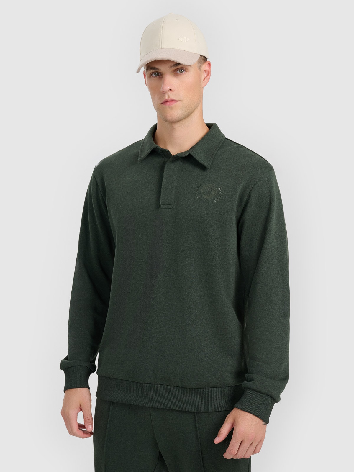 Vyriškas sportinis regular džemperis su apykakle - žalias