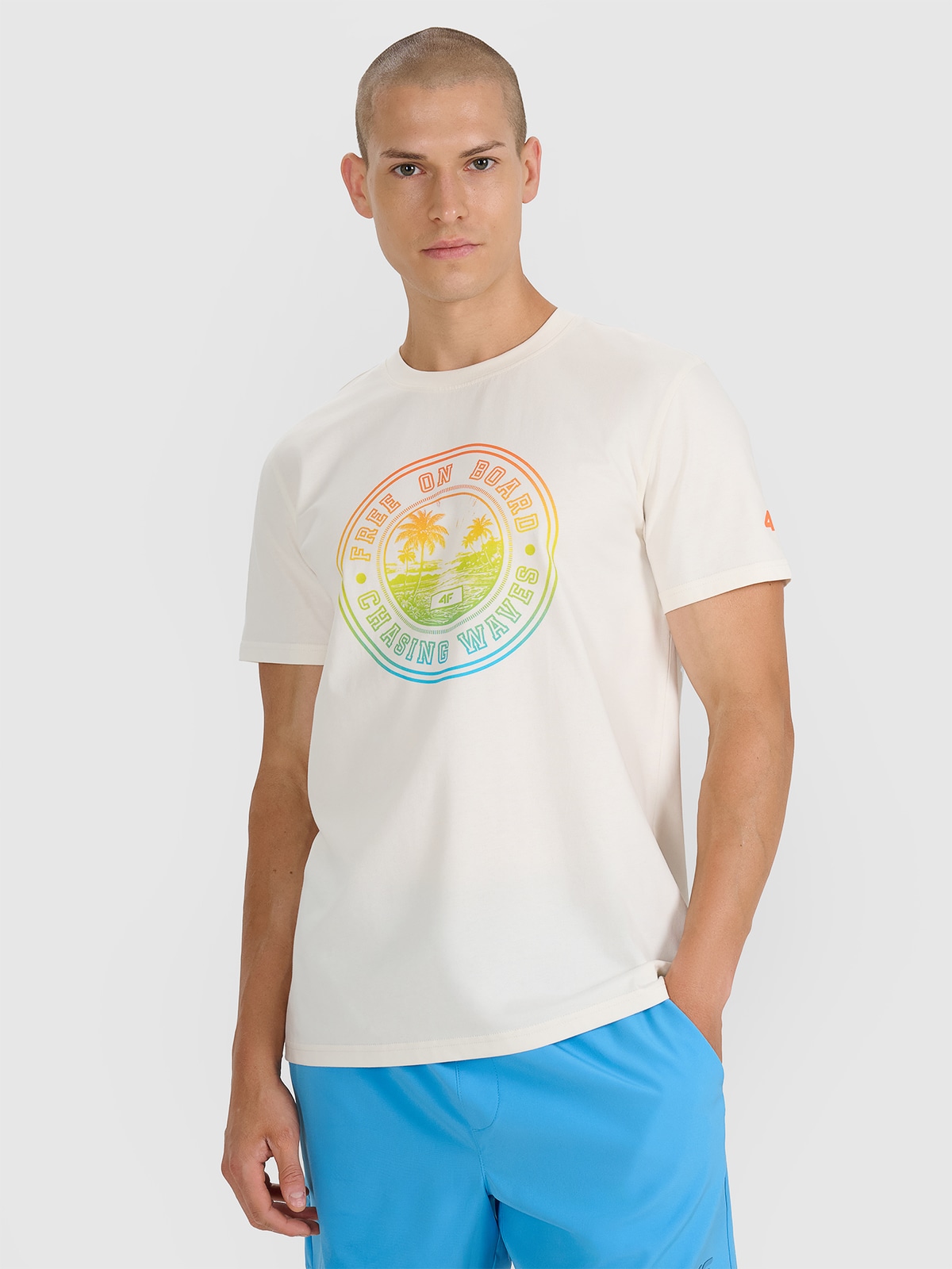 Vyriški T-shirt regular marškinėliai su spauda - smėlio spalvos