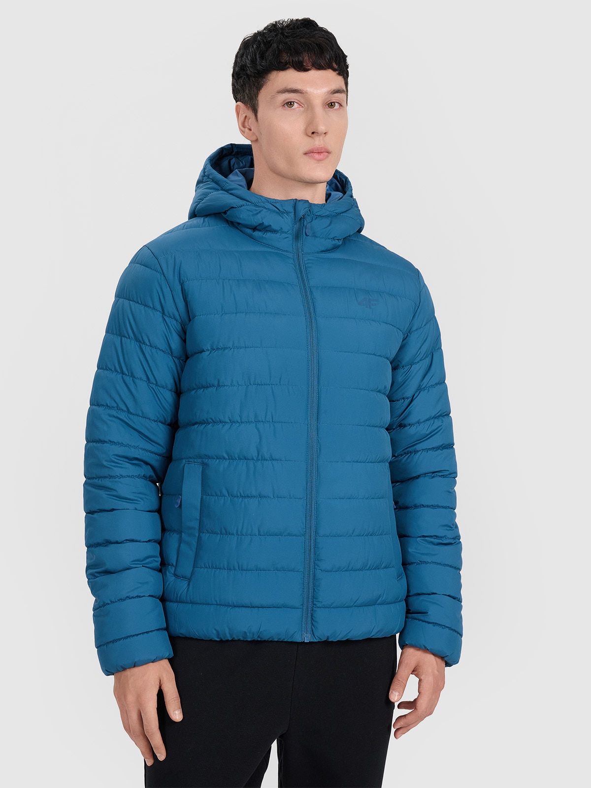 Vyriška striukė su sintetiniu kamšalu - tamsiai mėlyna