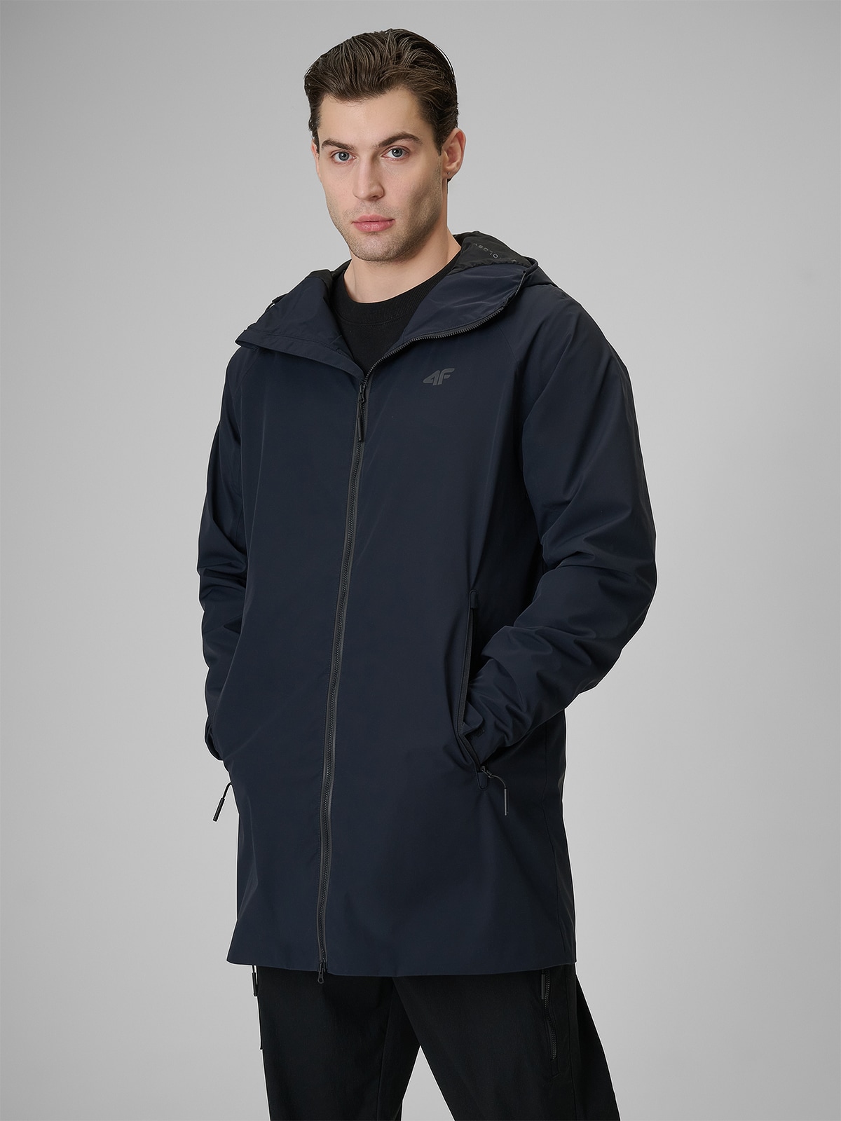 Vyriška pereinamojo laikotarpio striukė 8000 membrana - juoda