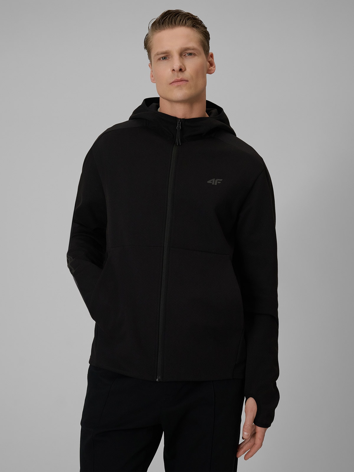 Vyriškas sportinis regular džemperis su gobtuvu - juodas