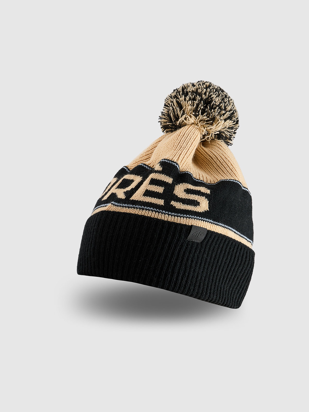 Vyriška žieminė kepurė su vilnos priemaiša - smėlio spalvos