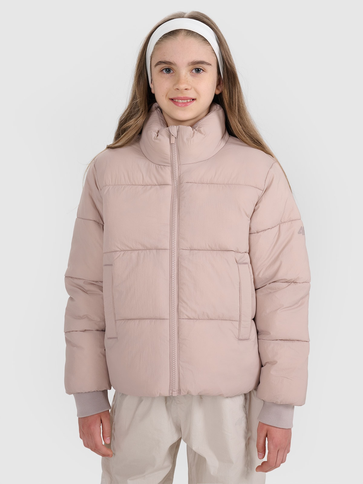 Striukė su sintetinių pūkų kamšalu mergaitėms - ruda