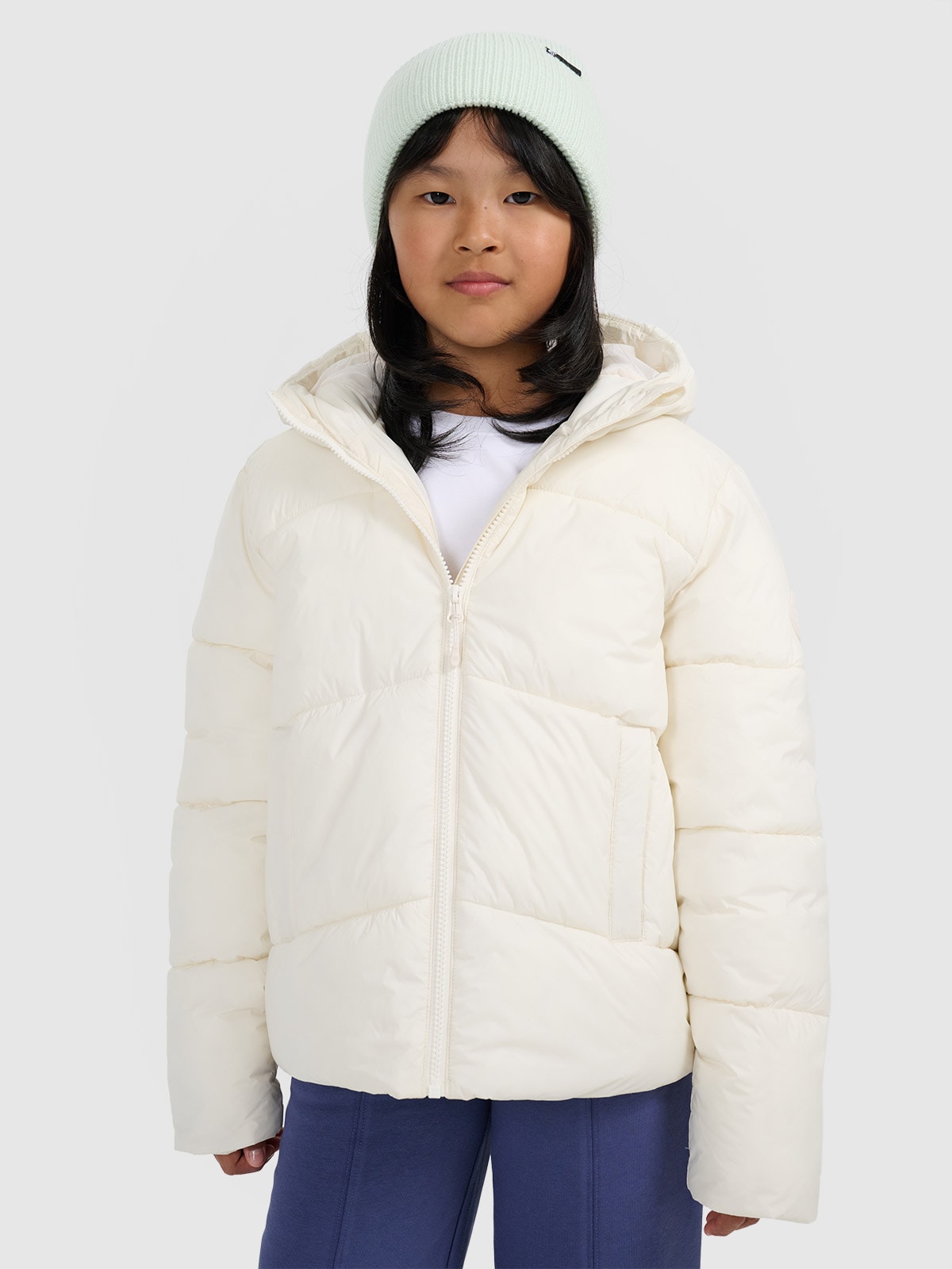 Striukė su sintetinių pūkų kamšalu mergaitėms - balta