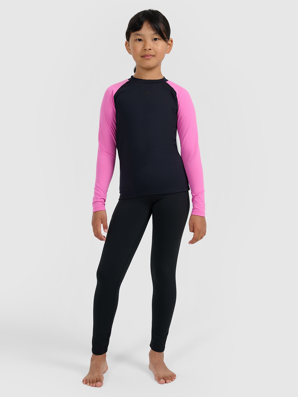 Vaikiškas termoaktyvus sukarštas apatinis trikotažas (apačia) - juodas