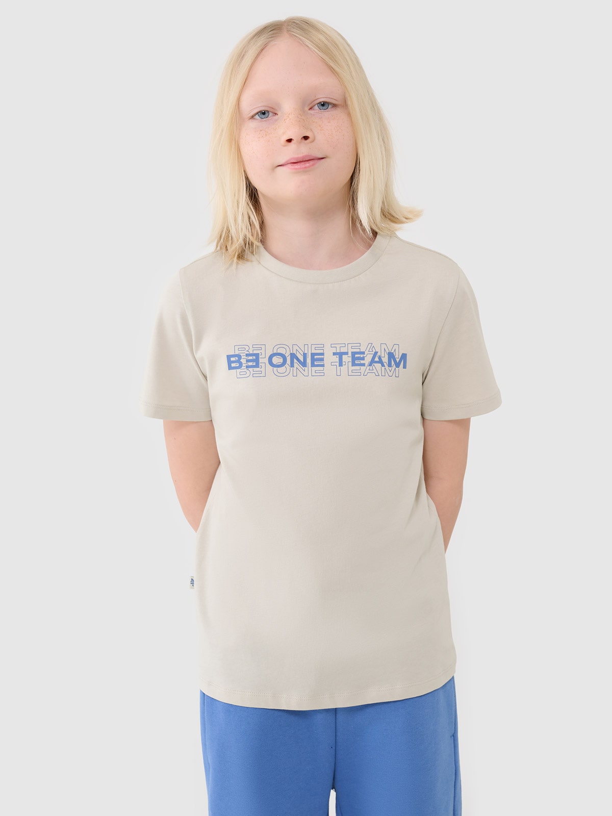 T-shirt marškinėliai su grafika berniukams - smėlio spalvos