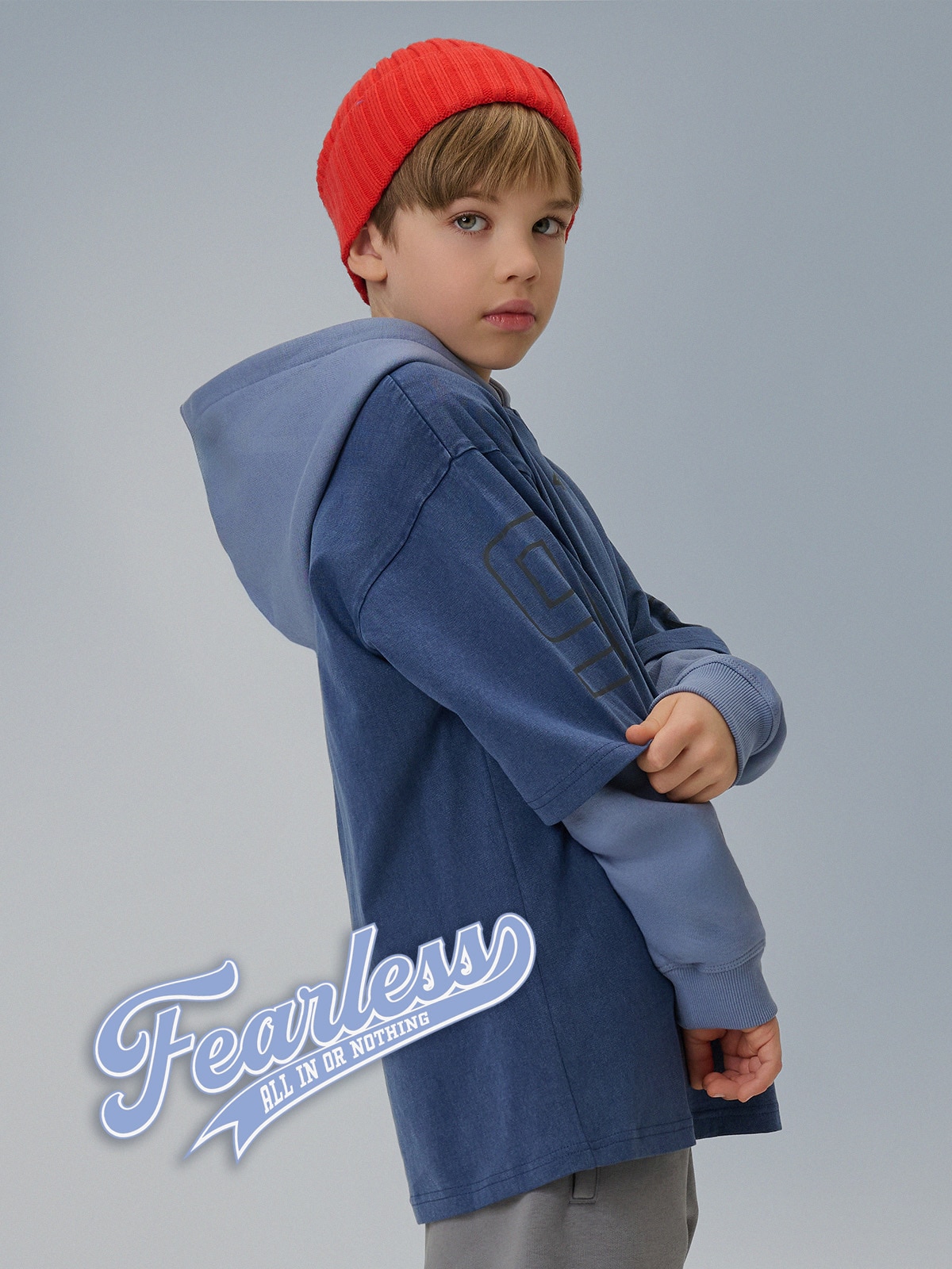 T-shirt loose marškinėliai su spauda berniukams - tamsiai mėlyni