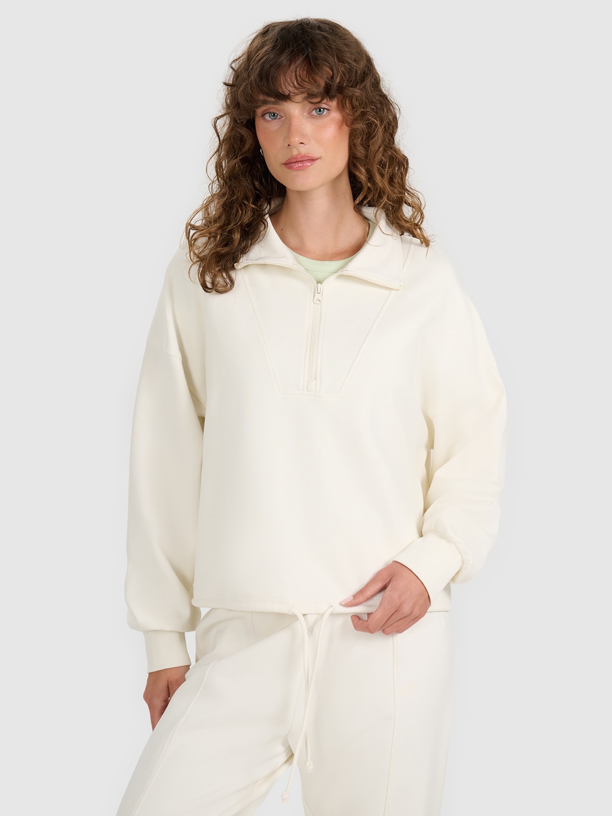 Moteriškas sportinis neatsegamas džemperis be gobtuvo - smėlio spalvos