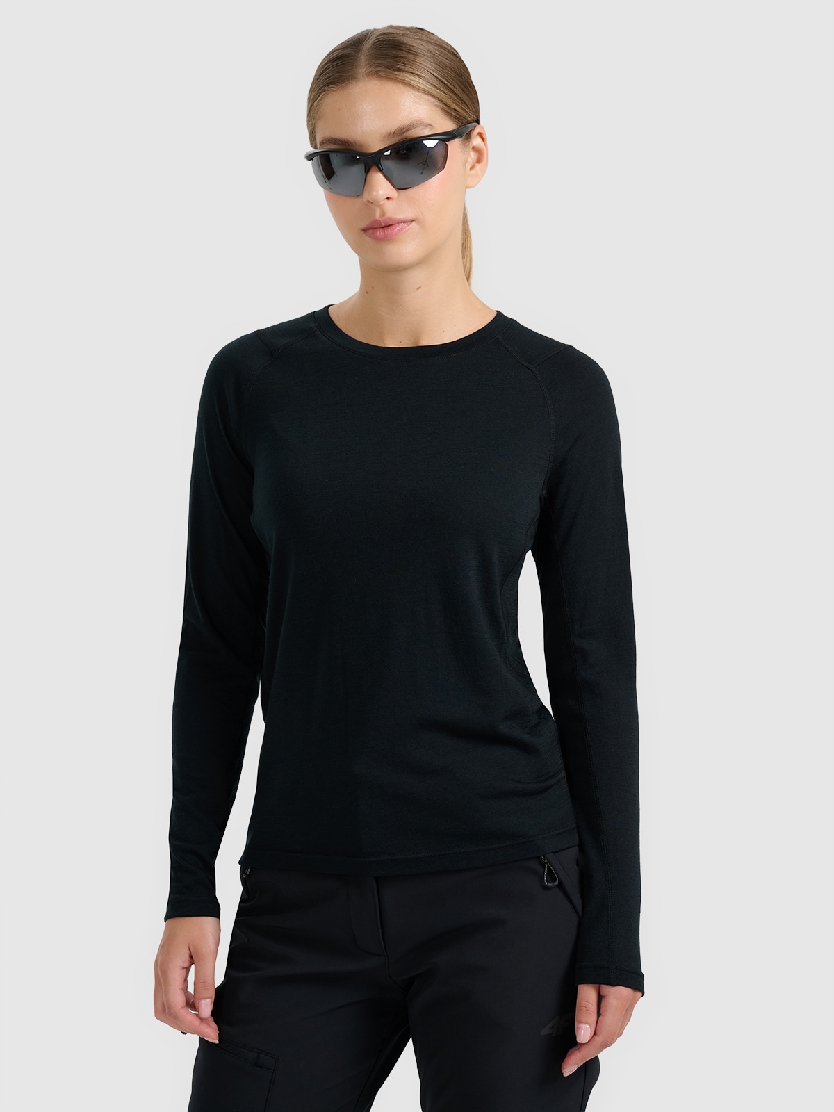 Moteriški longsleeve greitai džiūstantys marškinėliai su merino vilna - juodi