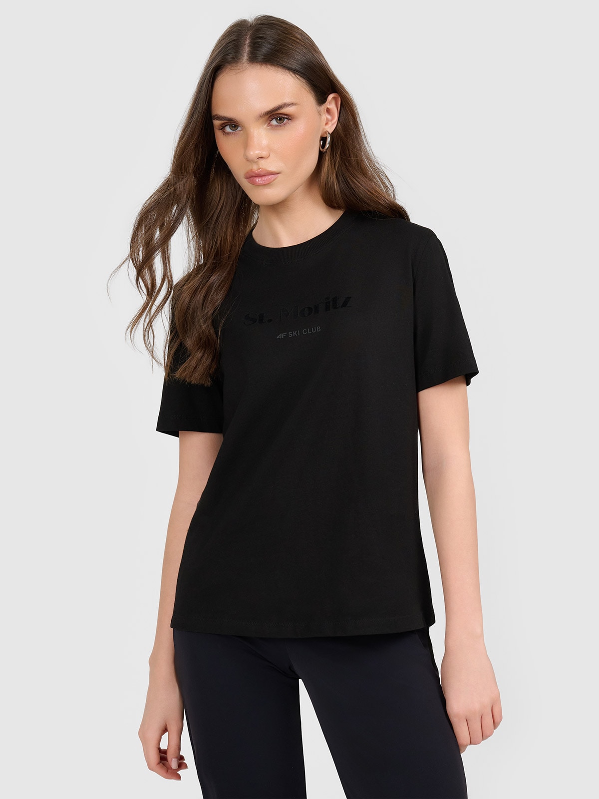 Moteriški T-shirt loose marškinėliai su spauda - juodi