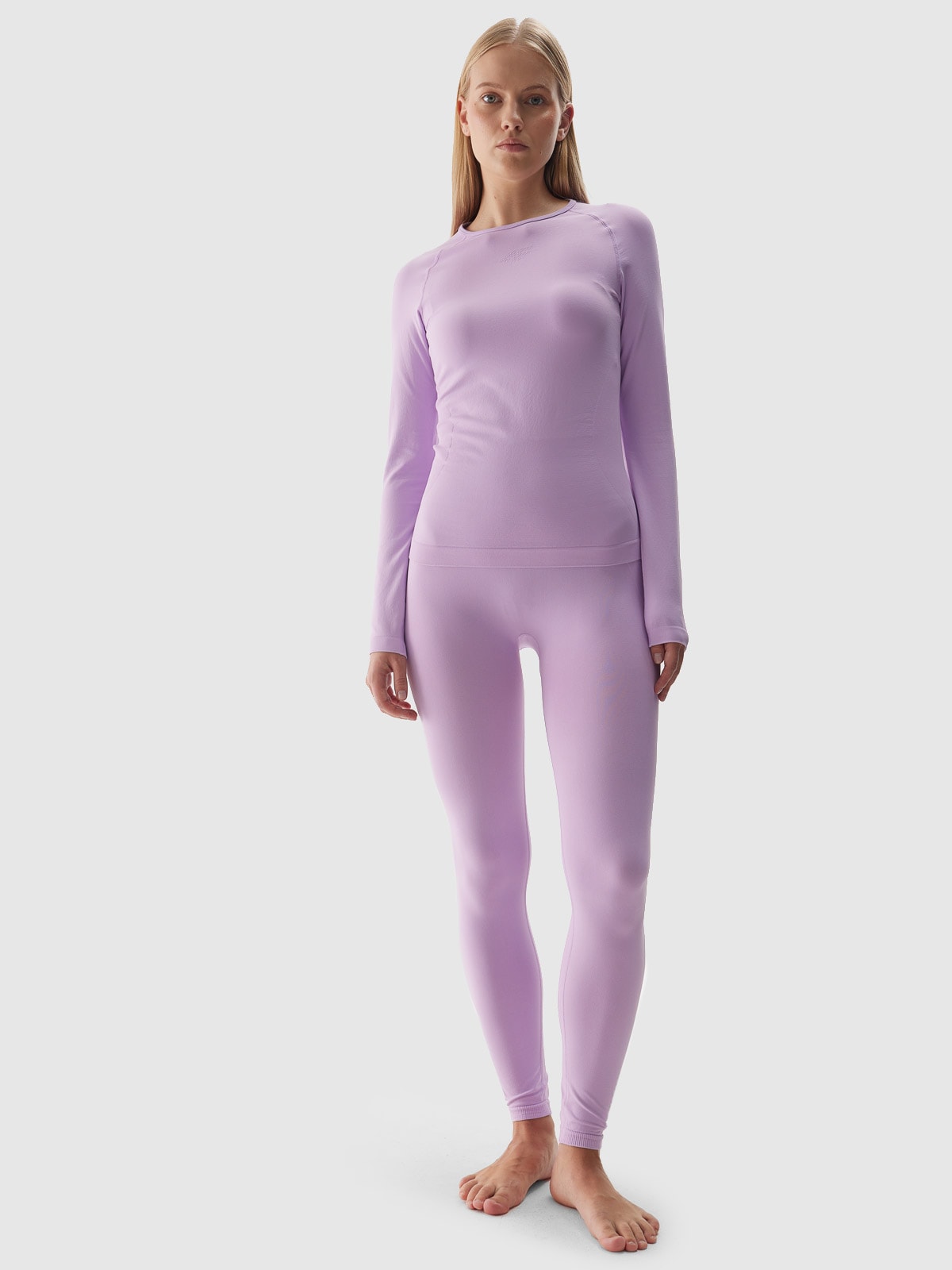 Moteriškas termoaktyvus besiūlis apatinis trikotažas (apačia) - violetinis
