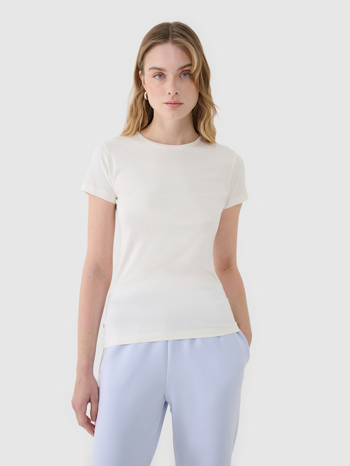 Moteriški T-shirt slim marškinėliai su modaliu - balti