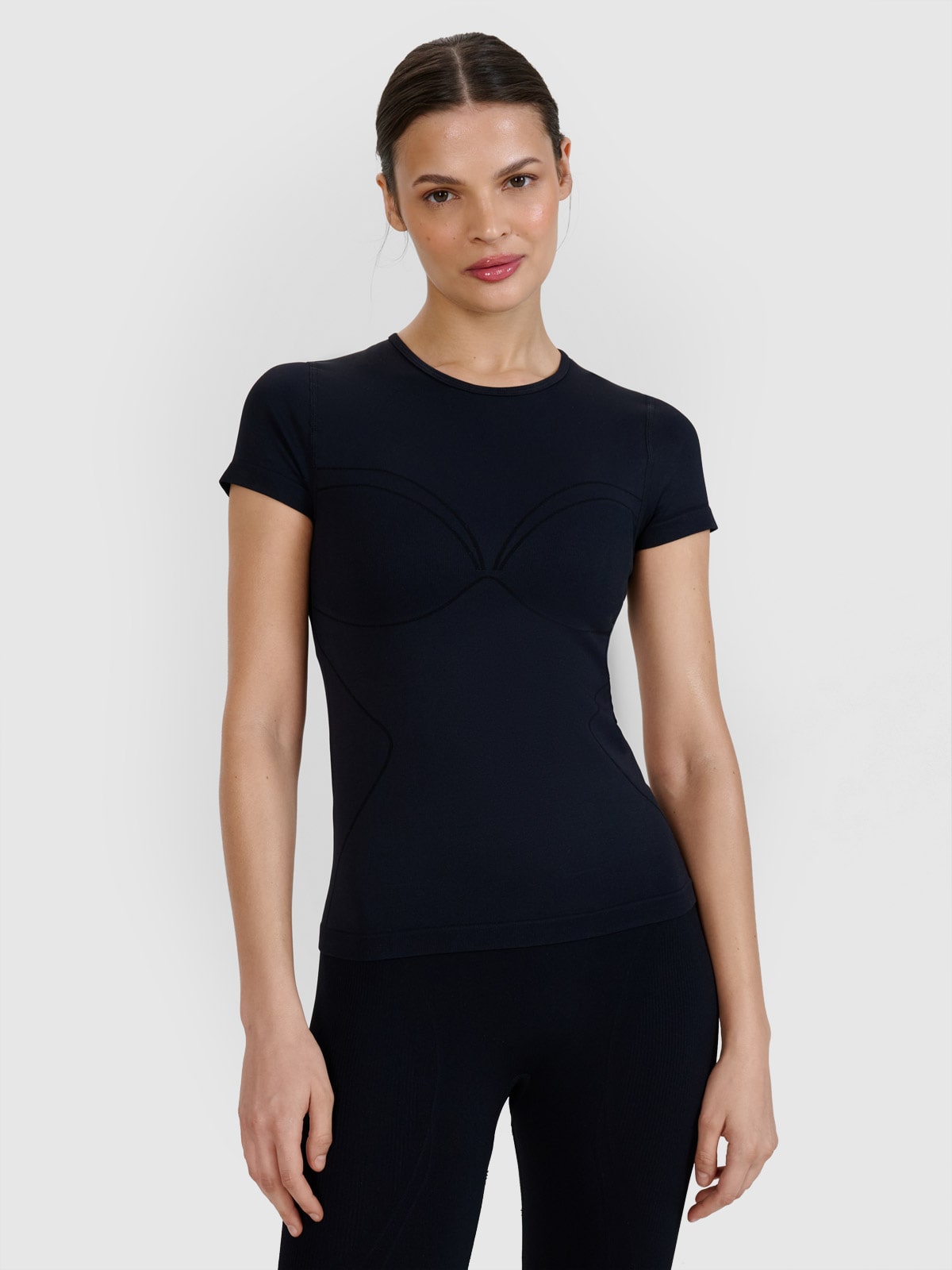 Moteriški greitai džiūstantys marškinėliai jogai - juodi 