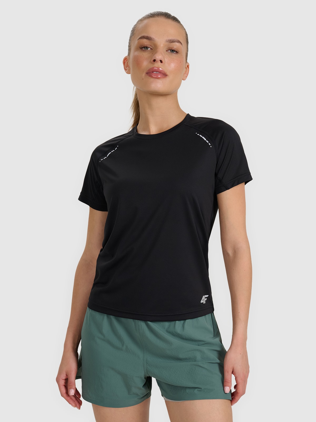 Moteriški greitai džiūstantys bėgimo bekele marškinėliai - juodi