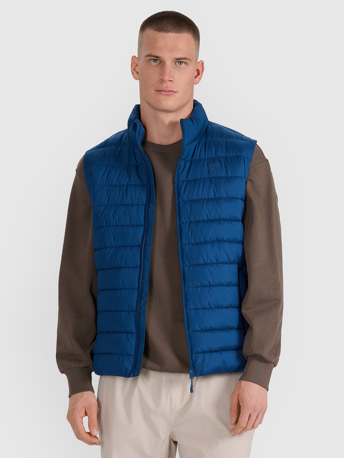 Vyriška pūkinė berankovė striukė su sintetiniu kamšalu - tamsiai mėlyna