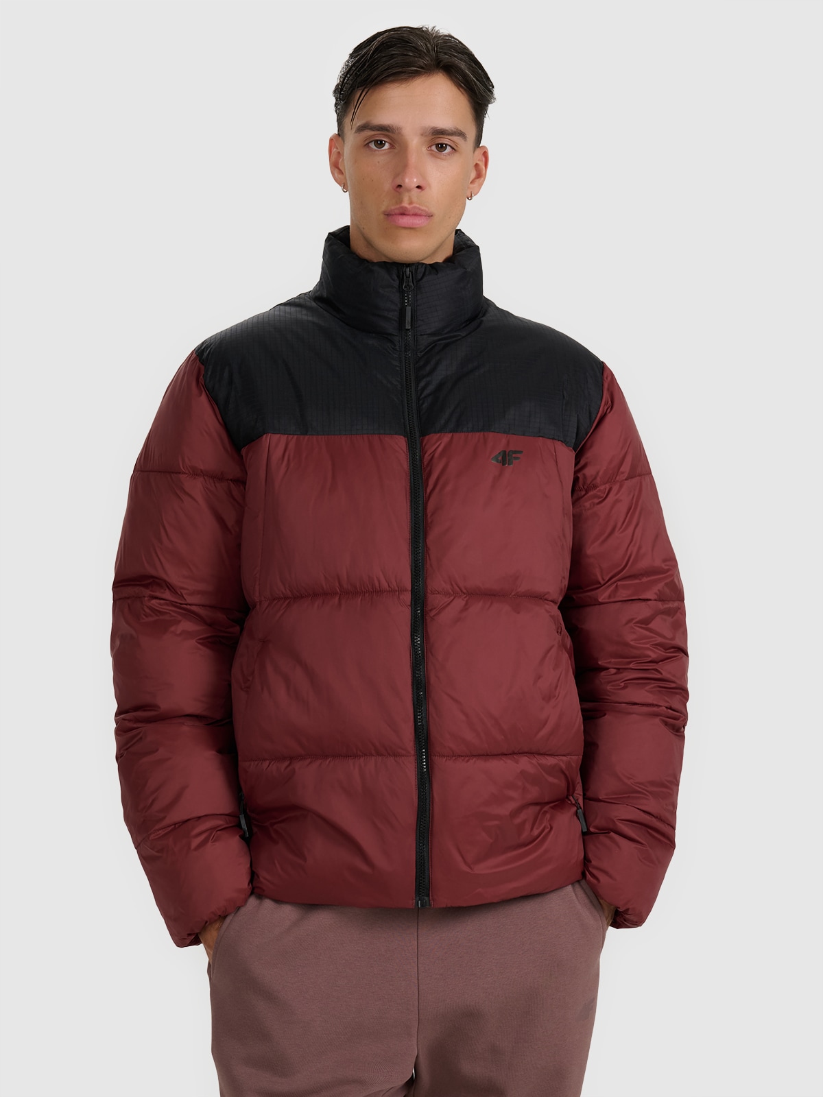 Vyriška striukė su sintetiniu kamšalu - raudona