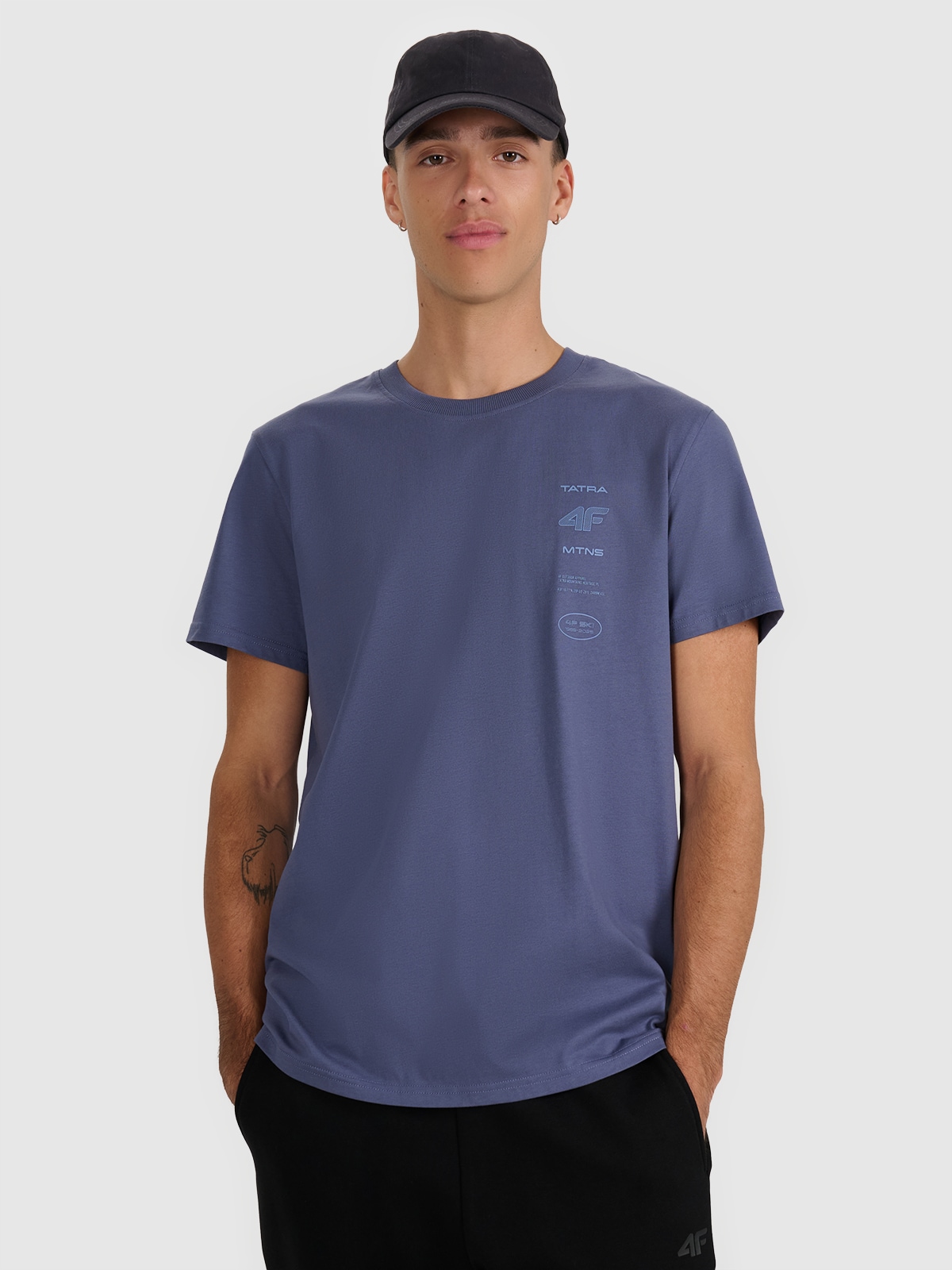 Vyriški T-shirt regular marškinėliai su spauda - tamsiai mėlynos spalvos