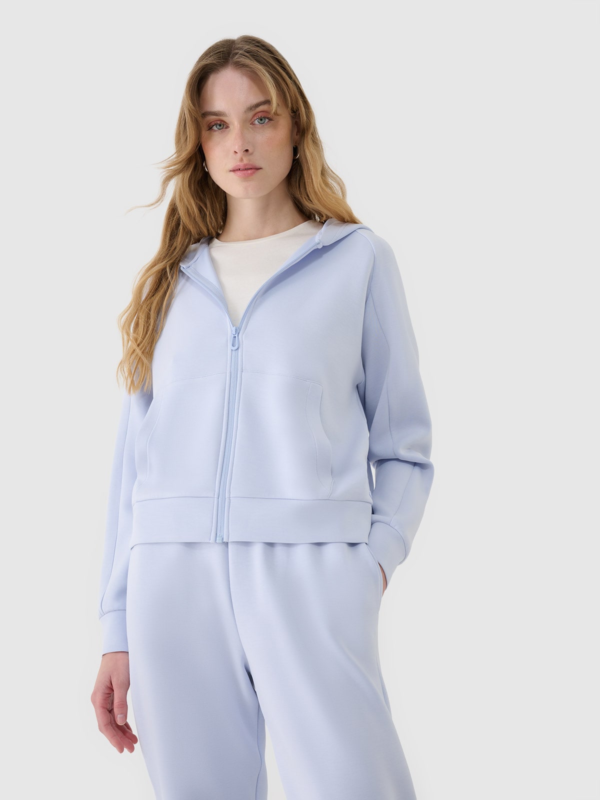Moteriškas sportinis atsegamas džemperis su modalio priemaiša - mėlynas