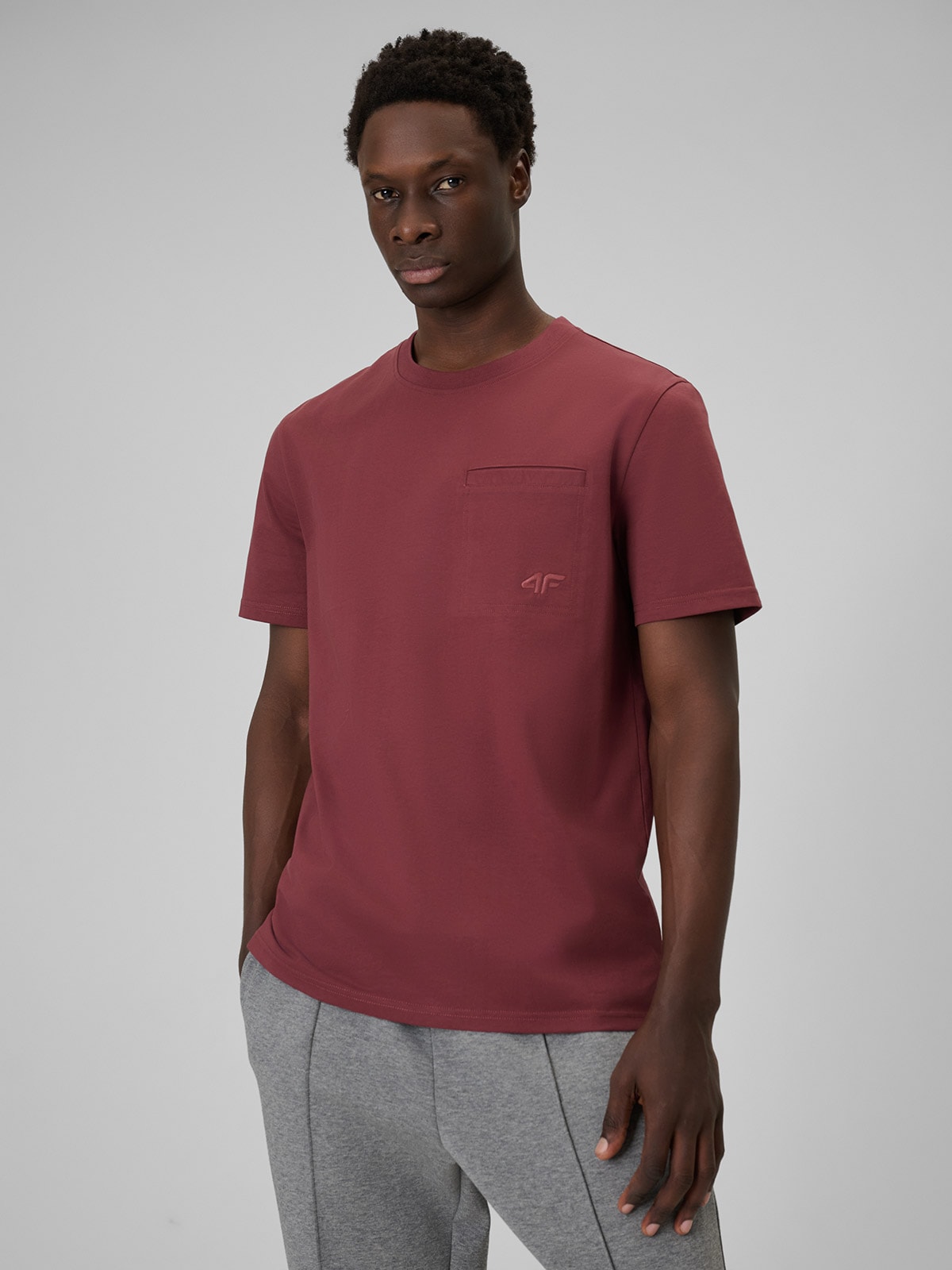 Vyriški T-shirt regular lygus marškinėliai - bordiniai