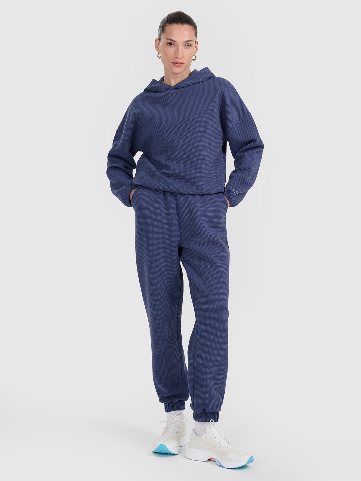 Moteriškos sportinės vaflinio audinio kelnės - tamsiai mėlynos