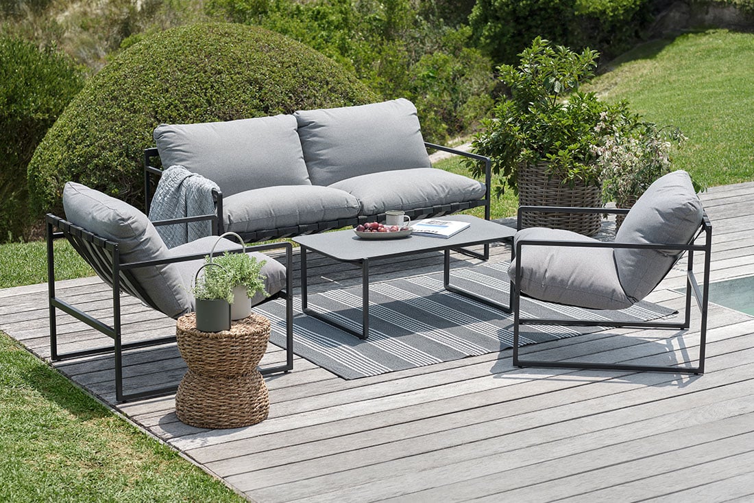 Sodo baldų komplektas RISVEDEN