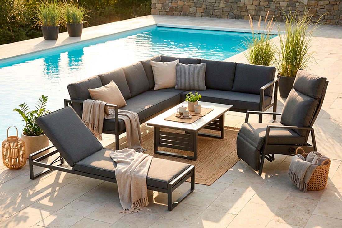 Sodo baldų komplektas VONGE