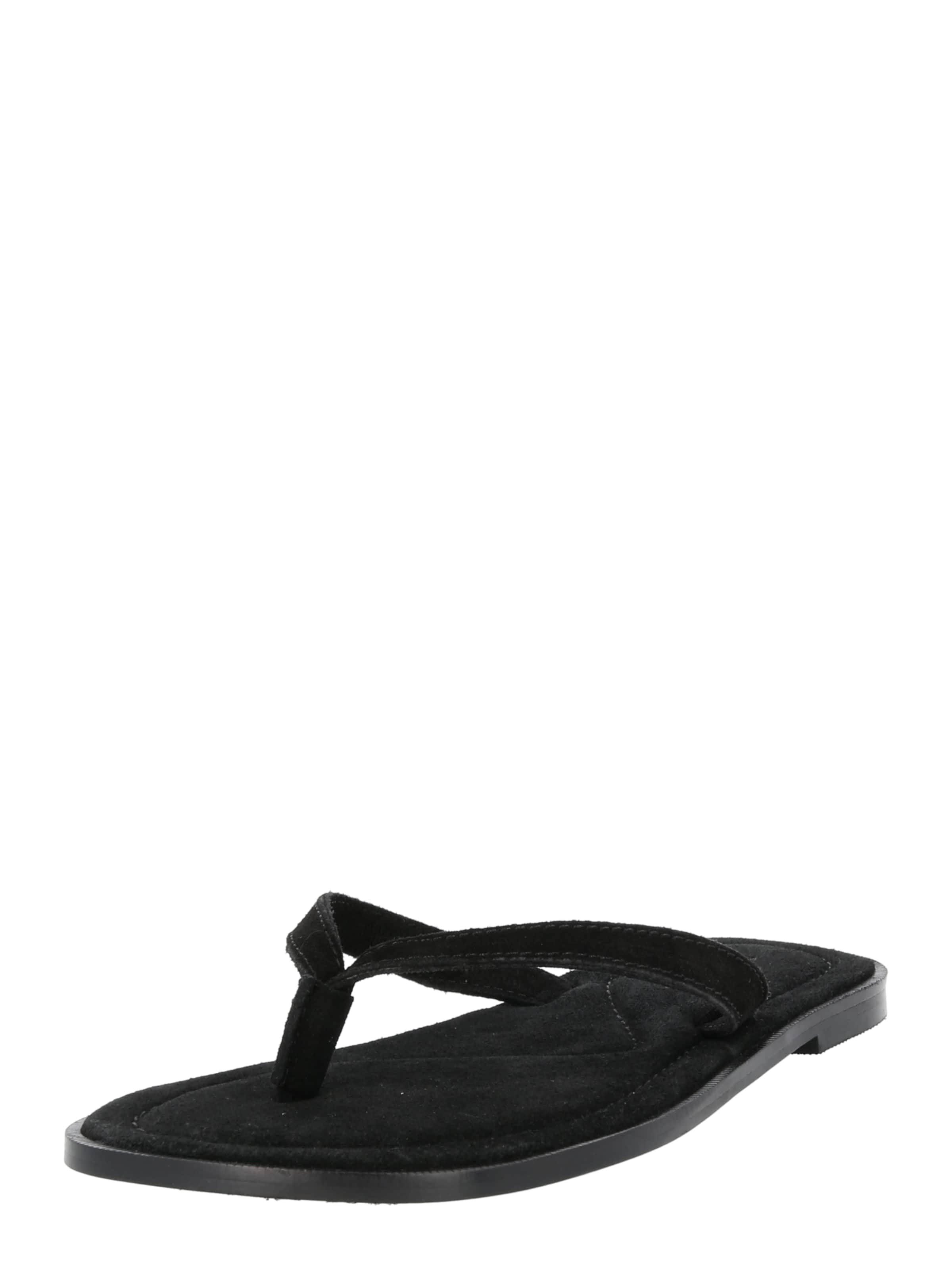 TOPSHOP Šlepetės per pirštą 'JAY'