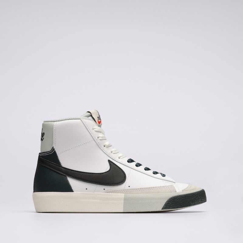 NIKE BLAZER MID '77 SE