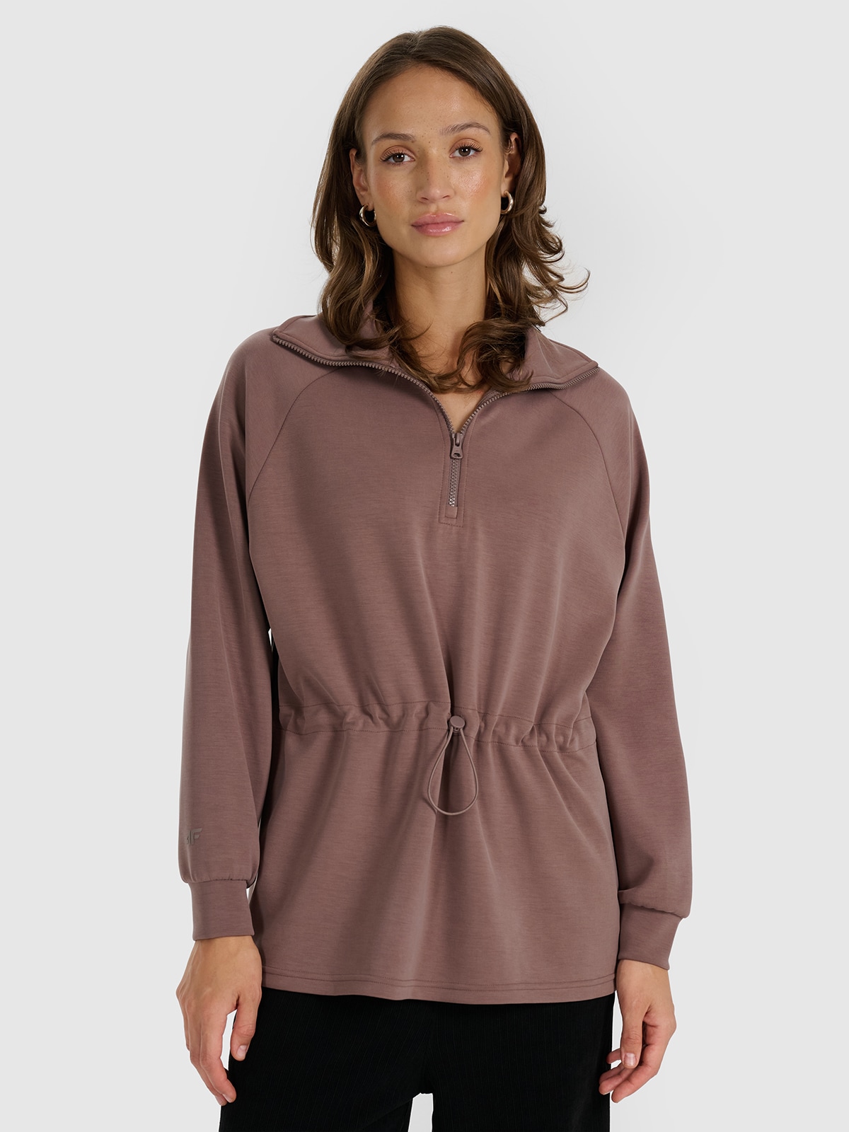 Moteriškas sportinis neatsegamas džemperis su modalio priemaiša - rudas