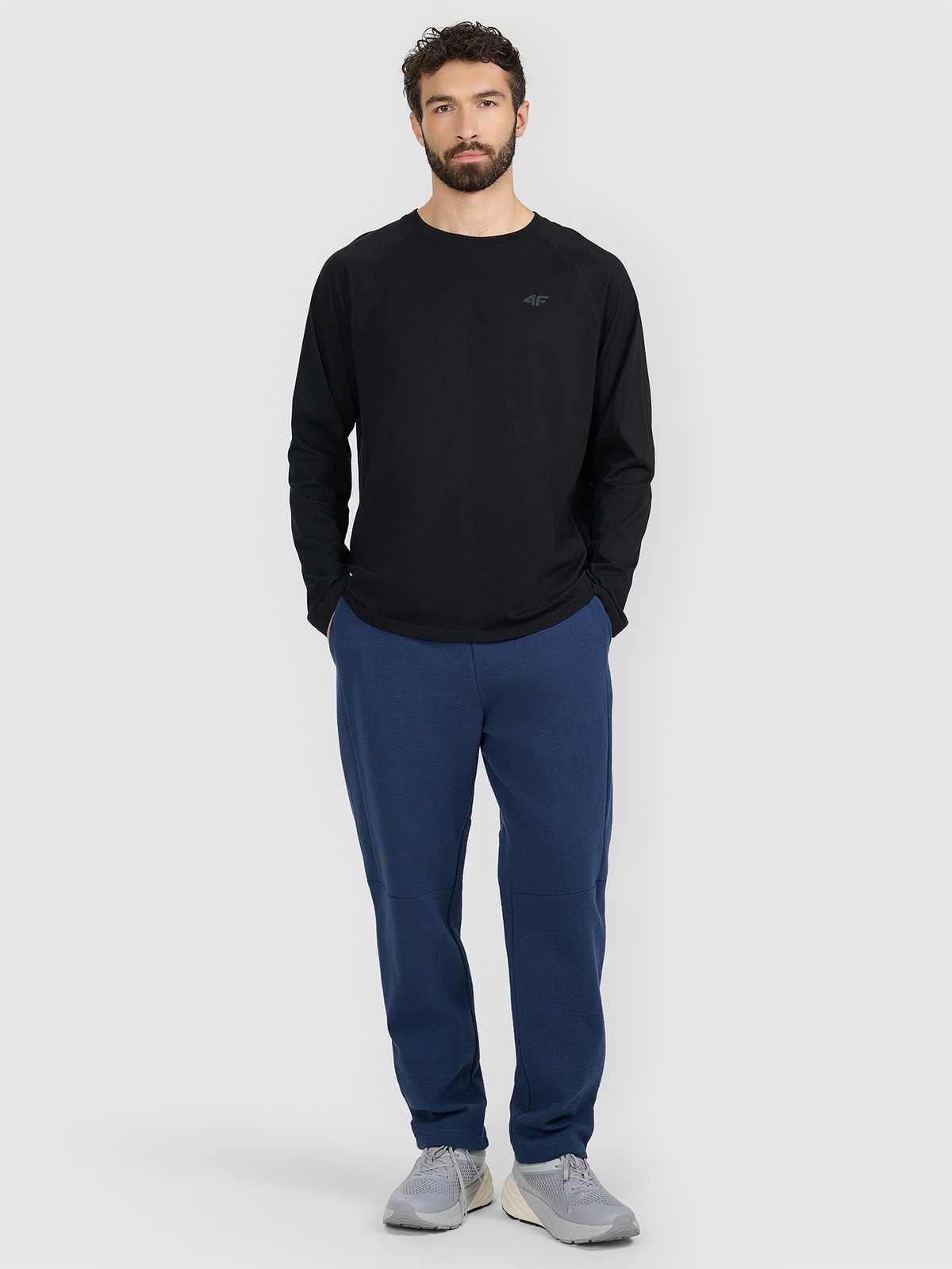 Vyriškos sportinės kelnės - tamsiai mėlynos