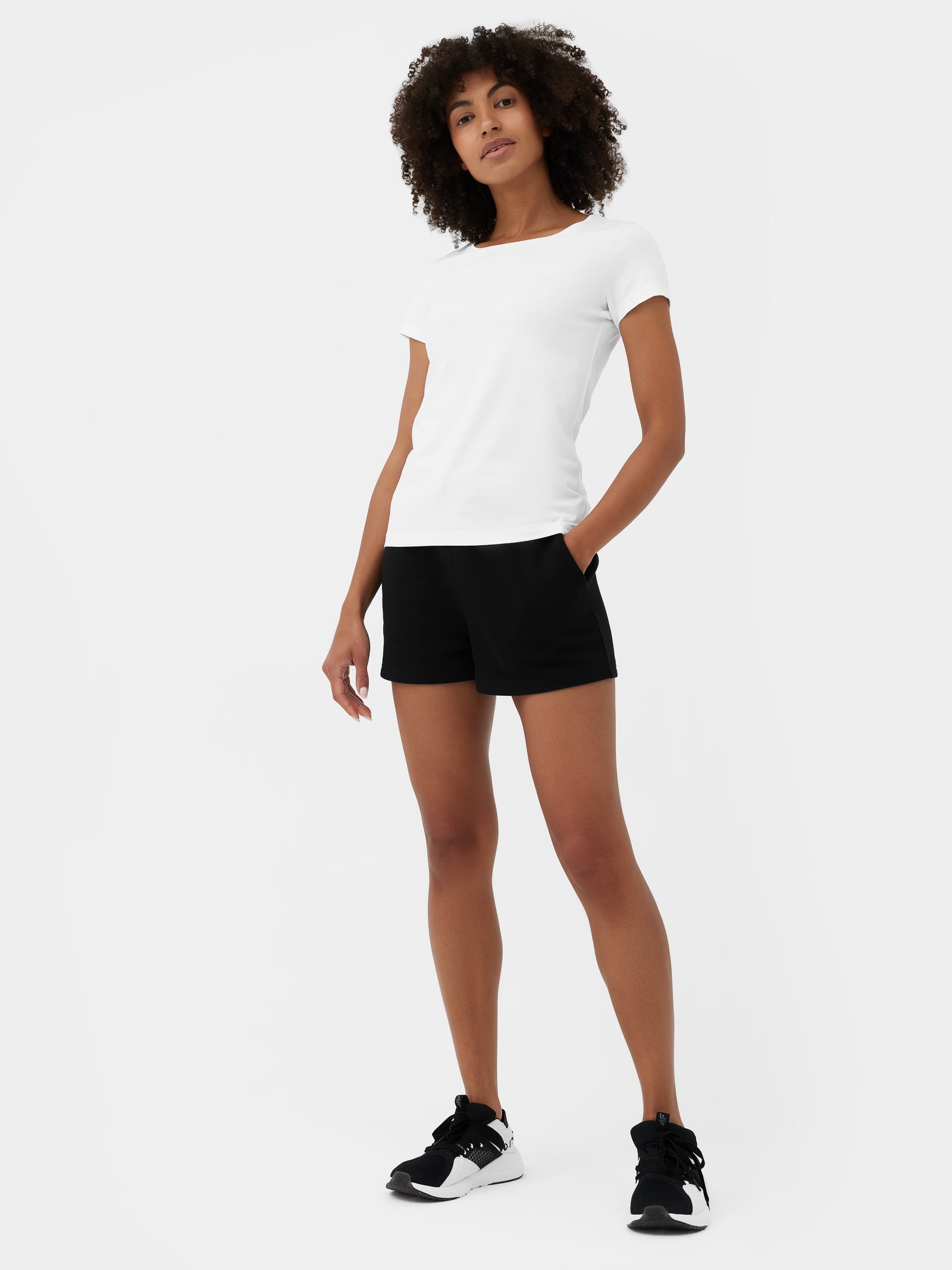 Moteriški sportiniai šortai