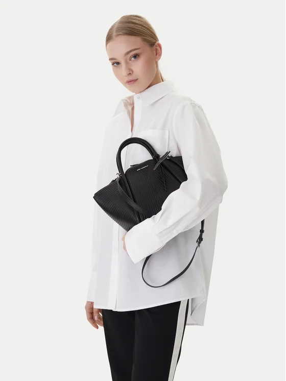 KARL LAGERFELD Rankinė KARL LAGERFELD B1W30044 Juoda