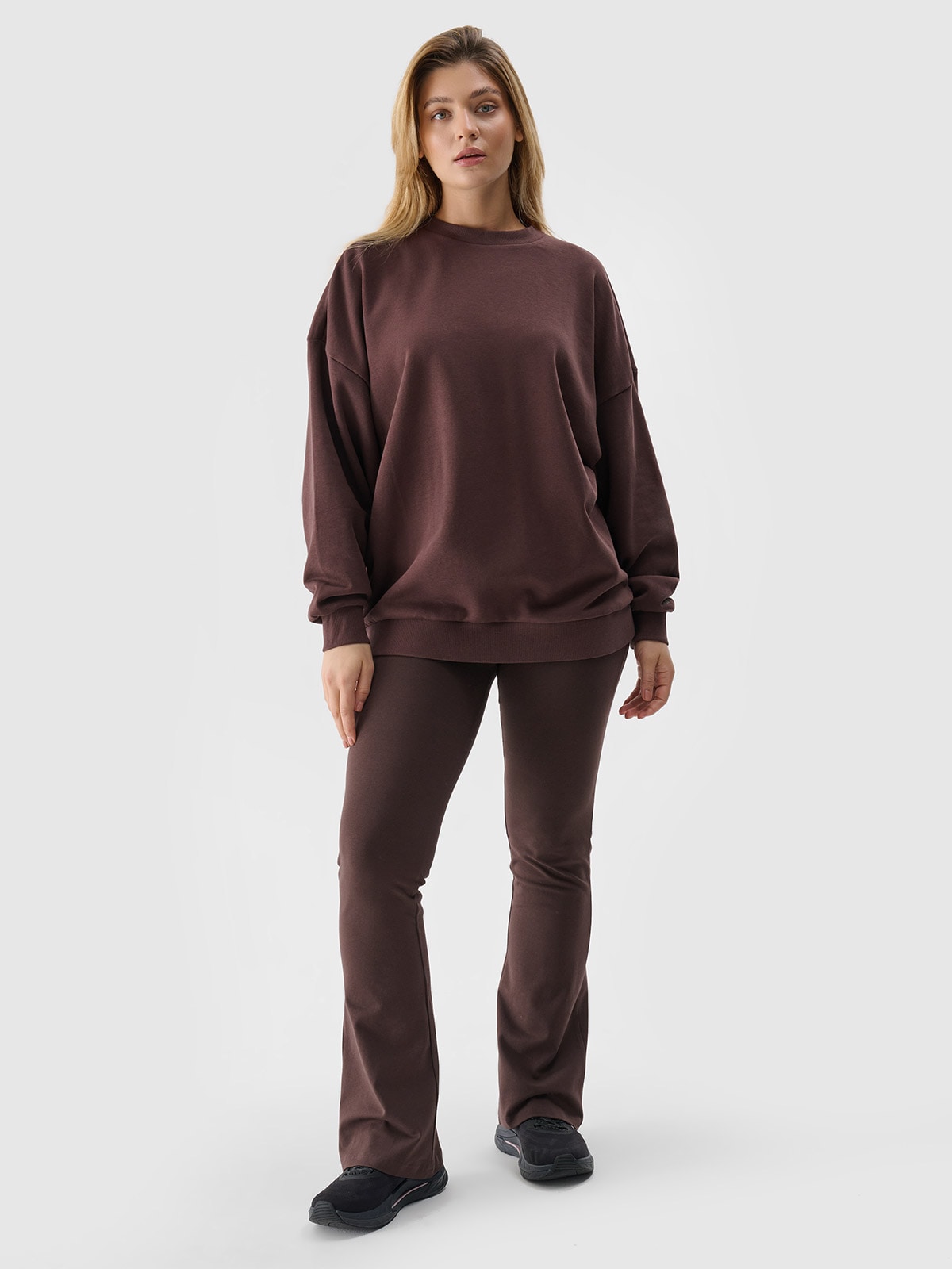 Moteriškos tamprės su platesnėmis klešnėmis - rudos