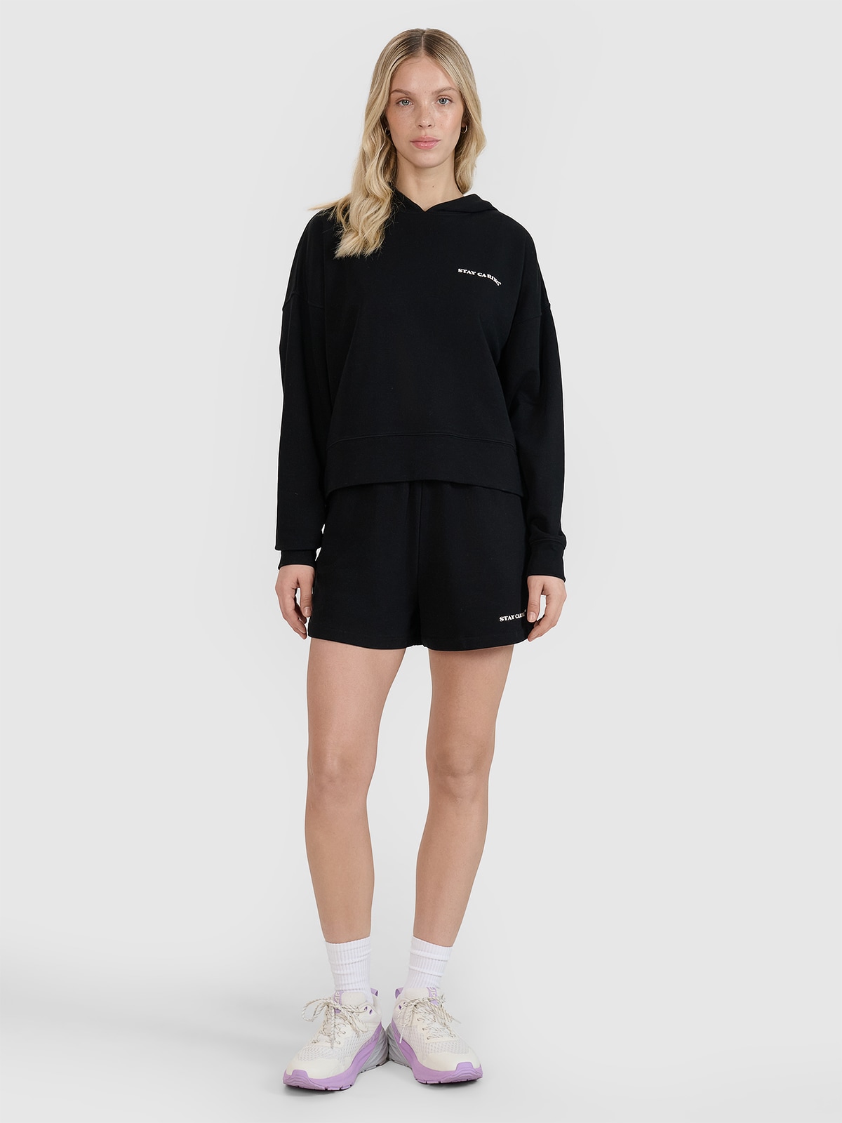 Moteriški sportiniai šortai - juodi