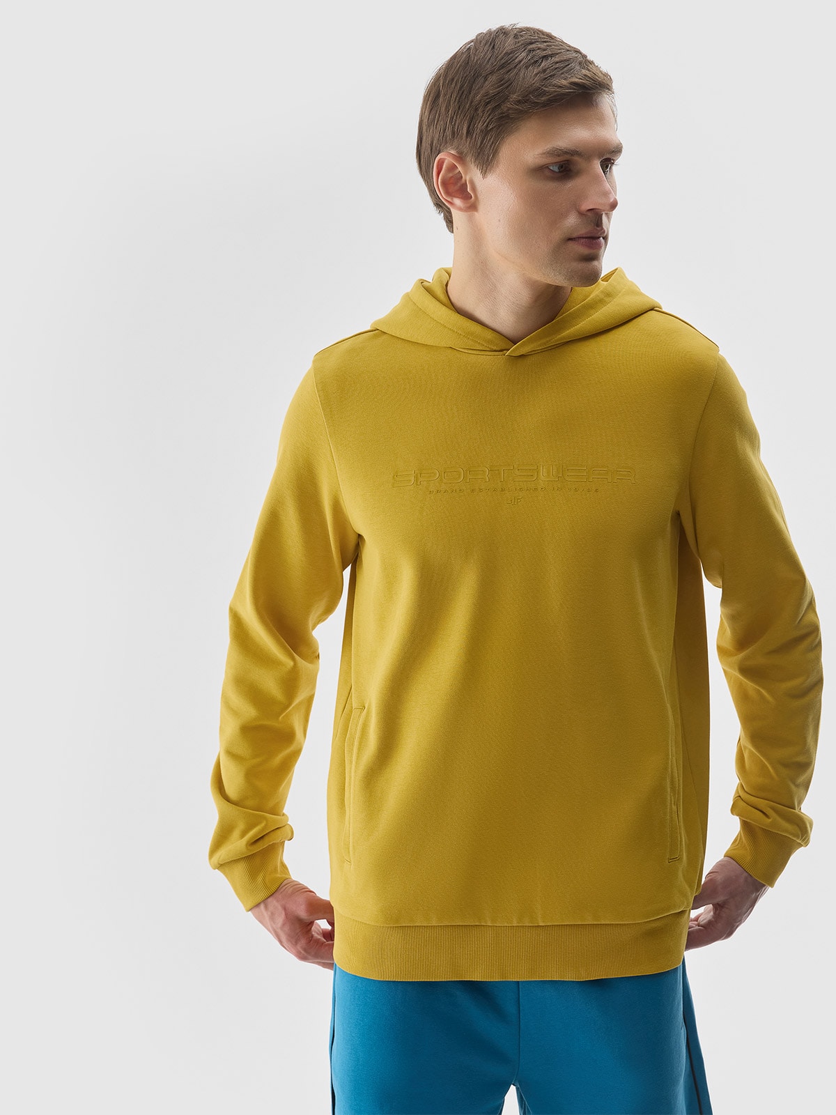 Vyriškas sportinis neatsegamas džemperis su gobtuvu - geltonas