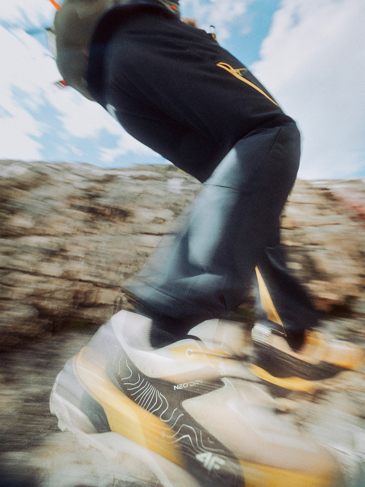 Vyriški žemi žygio batai - geltoni