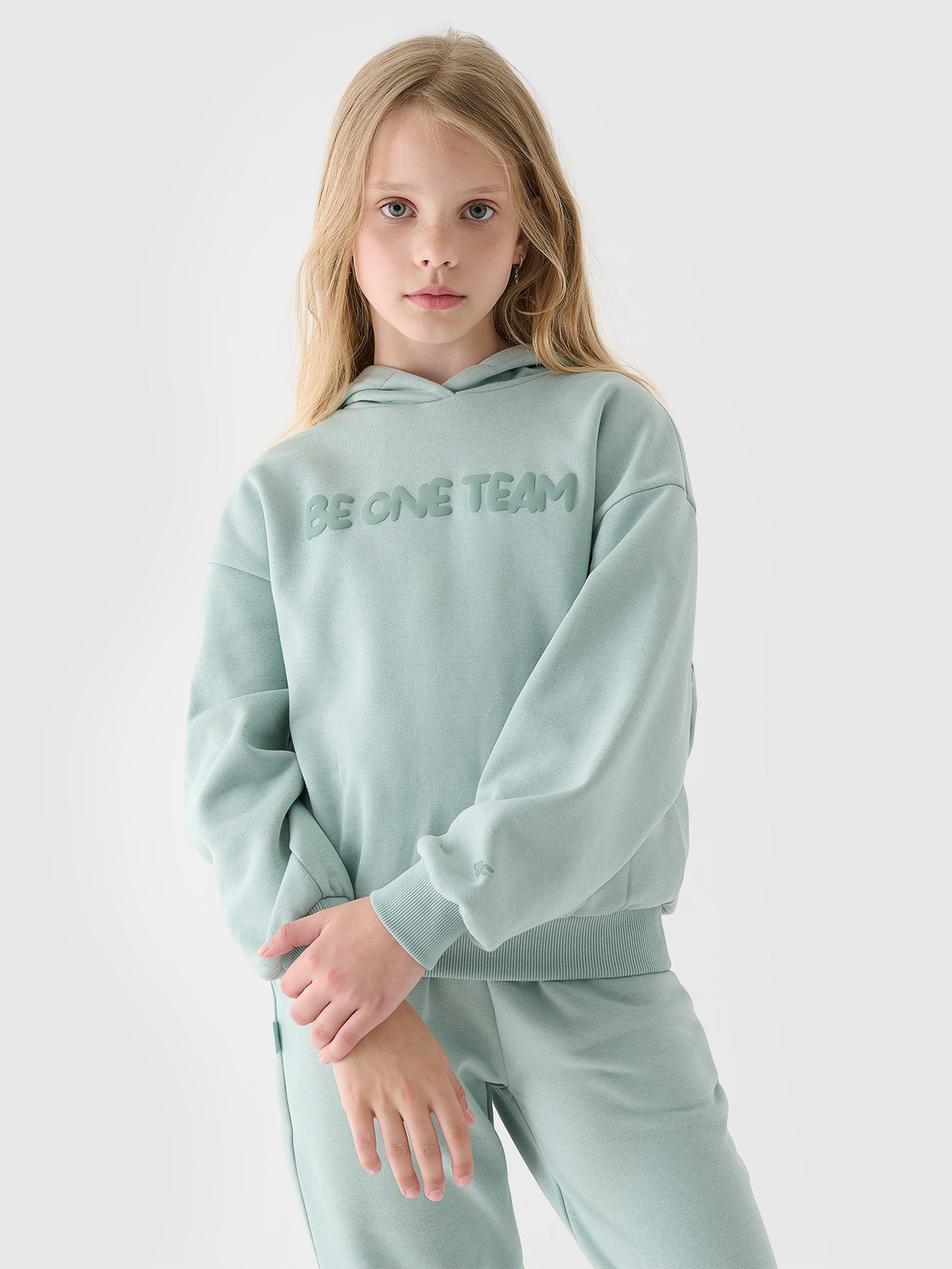 Sportinis neatsegamas džemperis su gobtuvu mergaitėms - mėtinės spalvos
