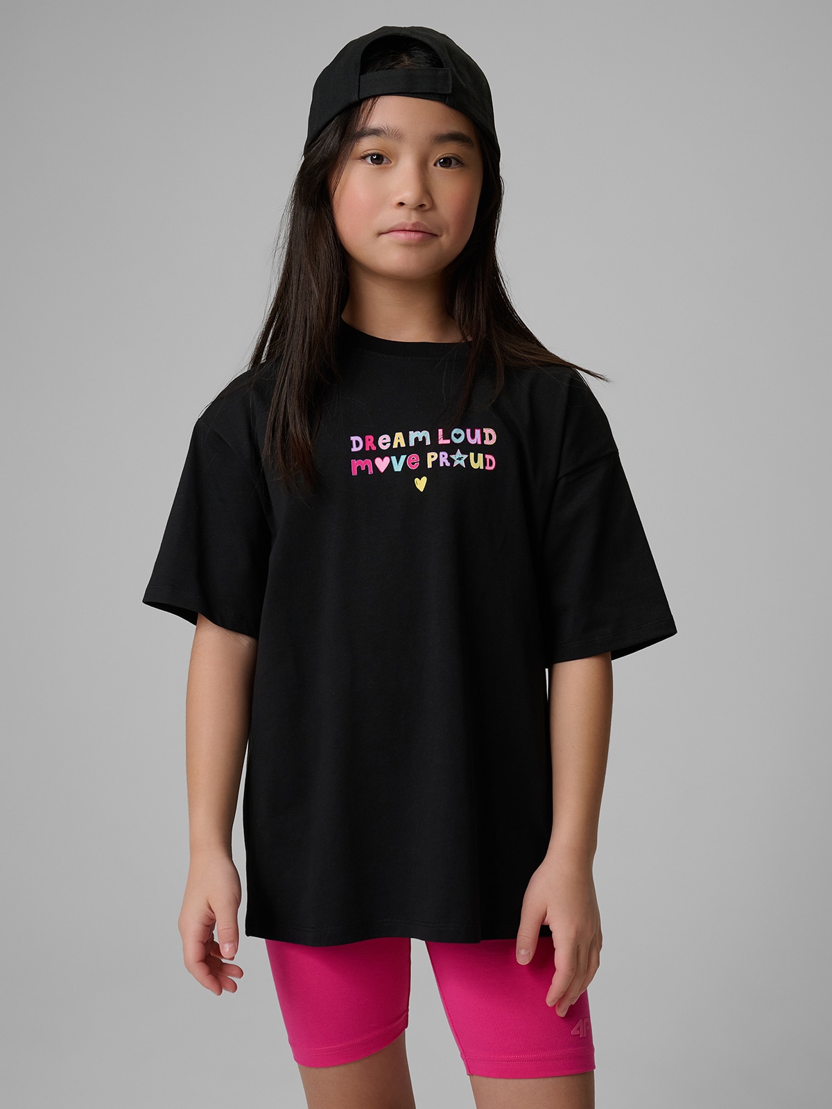 Mergaičių loose marškinėliai su spauda - juodi