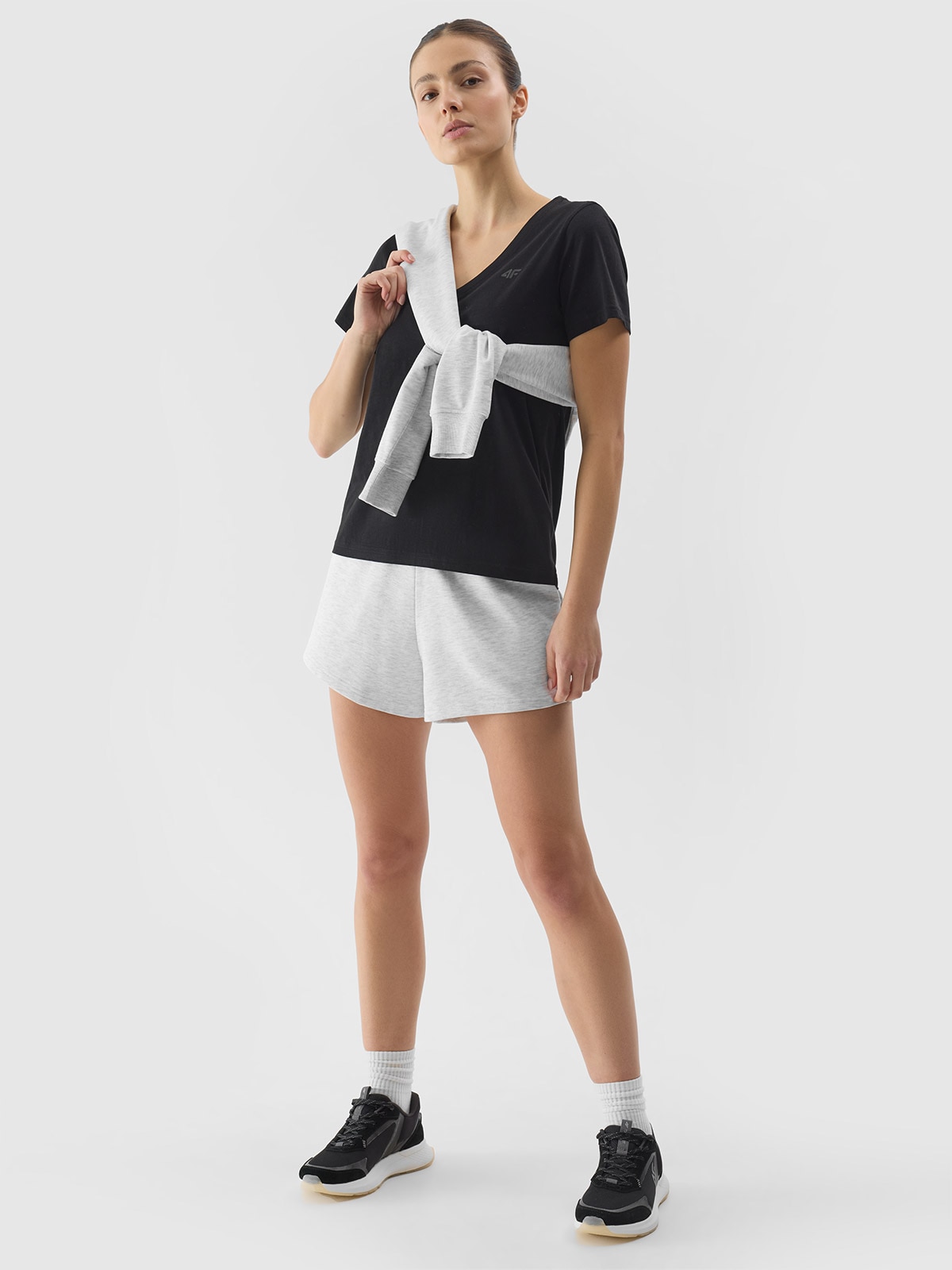 Moteriški sportiniai šortai - pilki