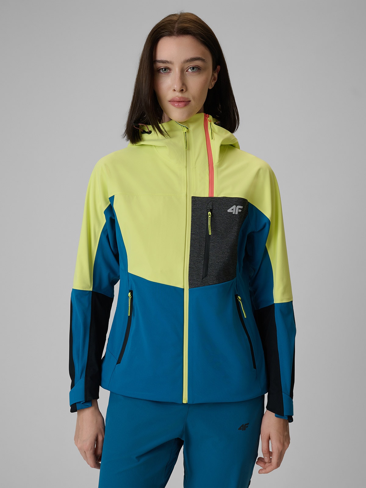 Softshell vėjo nepraleidžianti striukė su 10000 membrana moterims - geltona