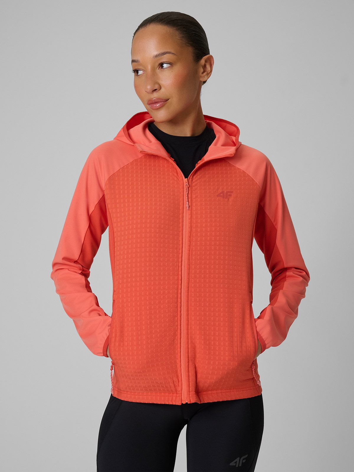 Trekkingo regular palaidinė su gobtuvu moterims - koralinis