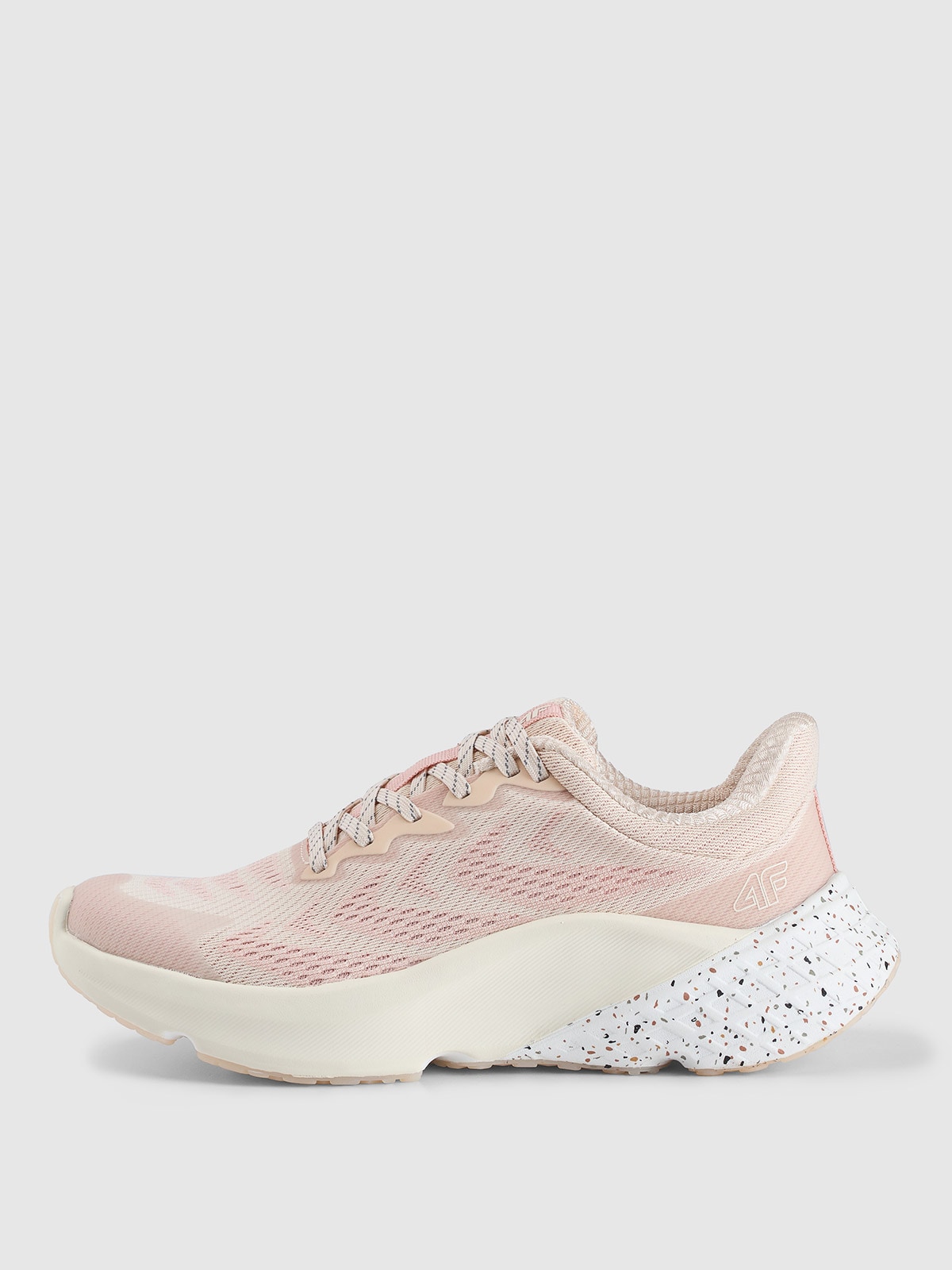 Moteriški Freemove Elevated Mesh bėgimo batai - smėlio spalvos