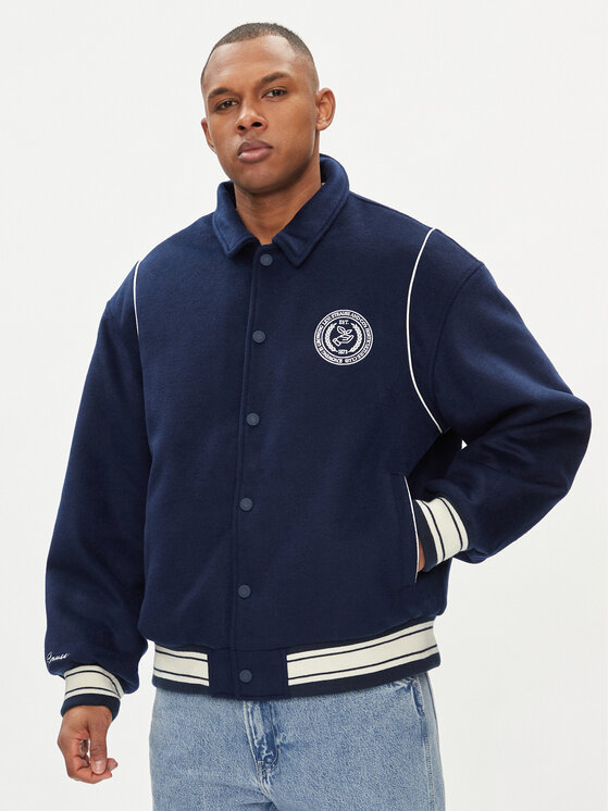 Levi's® Bomber striukė · Tamsiai mėlyna