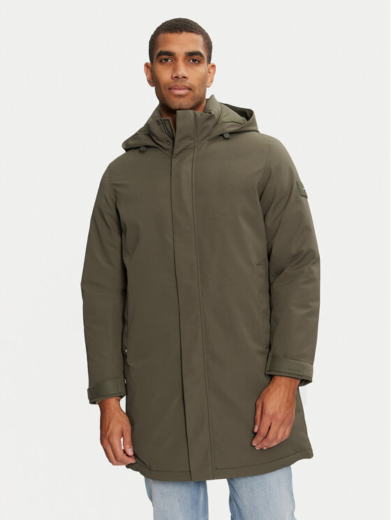 Tommy Hilfiger Striukė · Žalia